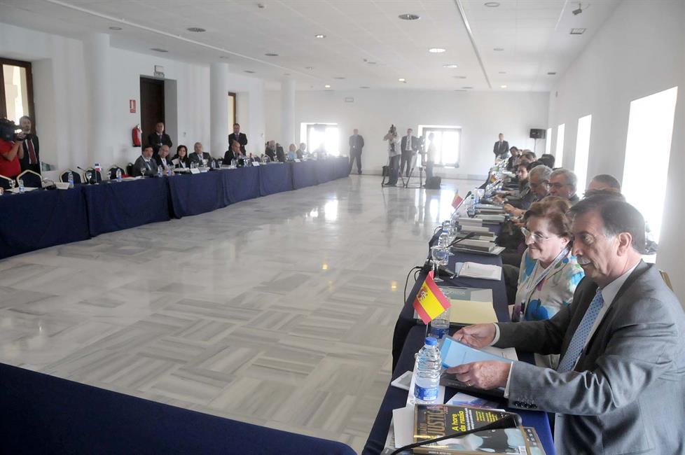 Foto de la ceremonia de claurusa de la IX Conferencia